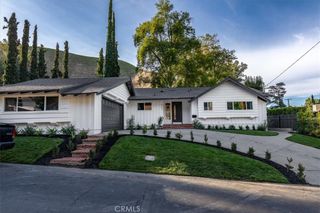 4793 Excelente Drive, Woodland Hills, CA 91364