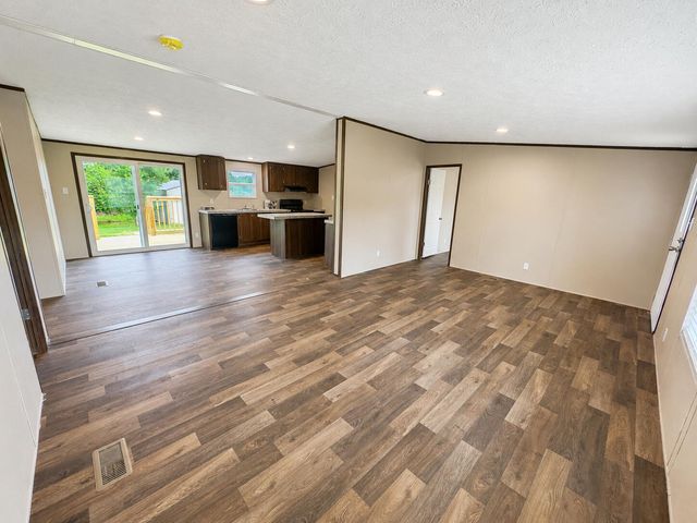 81 Buncombe Church Road, Eubank, KY 42567