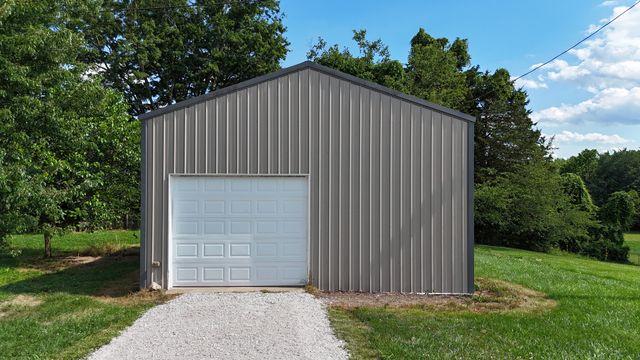 81 Buncombe Church Road, Eubank, KY 42567
