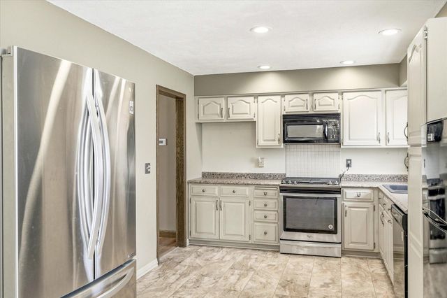 7339 Innsdale Avenue S, Cottage Grove, MN 55016