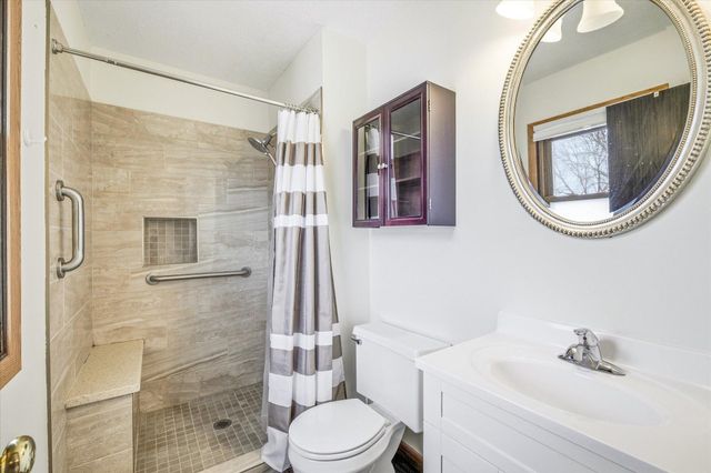 7339 Innsdale Avenue S, Cottage Grove, MN 55016