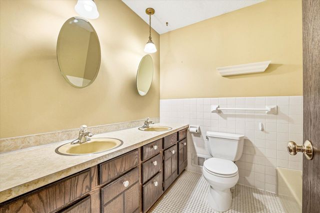 7339 Innsdale Avenue S, Cottage Grove, MN 55016