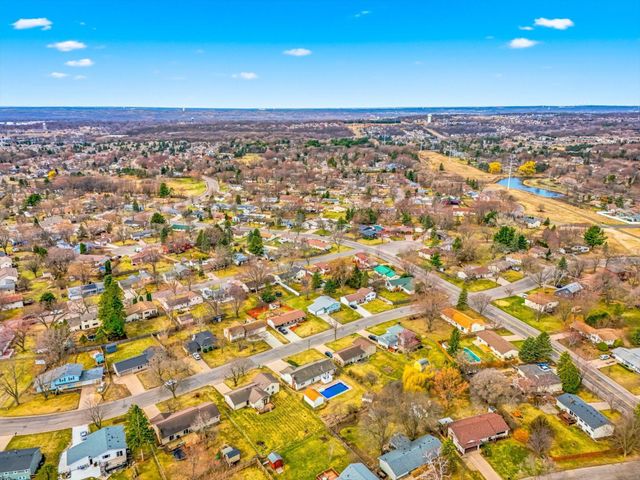 7339 Innsdale Avenue S, Cottage Grove, MN 55016