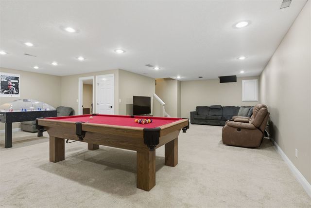 4 Scofield Court, Bloomington, IL 61704