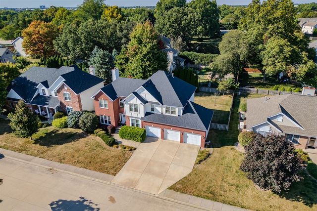 4 Scofield Court, Bloomington, IL 61704