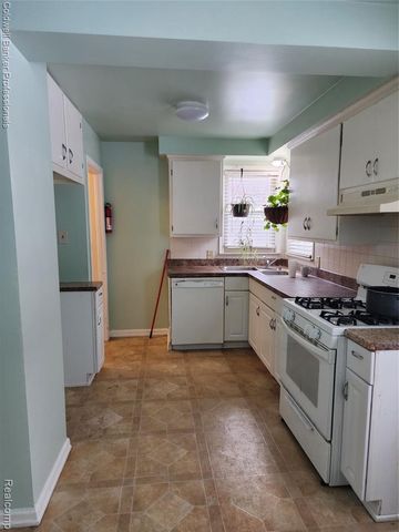 18925 Bentler Street, Detroit, MI 48219