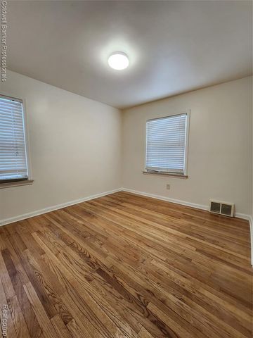 18925 Bentler Street, Detroit, MI 48219