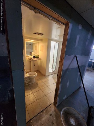 18925 Bentler Street, Detroit, MI 48219