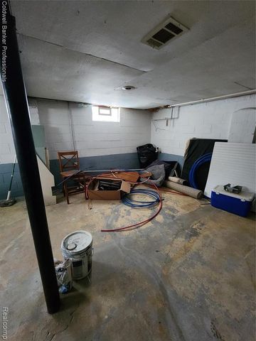 18925 Bentler Street, Detroit, MI 48219