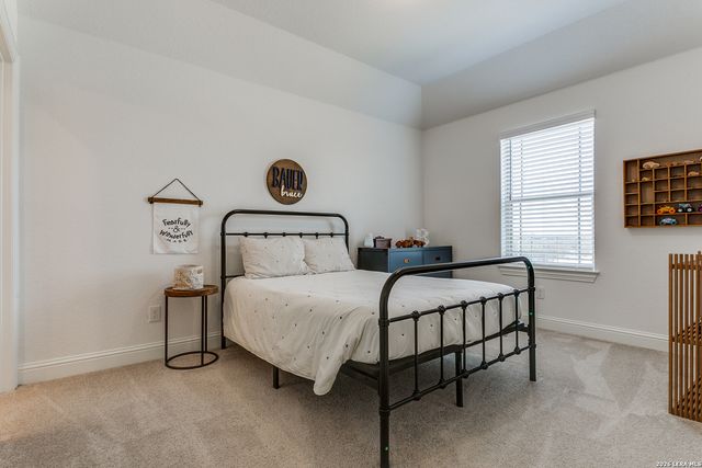 102 HUNTWICK DR, Boerne, TX 78006