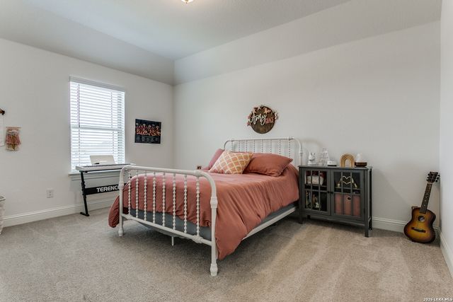 102 HUNTWICK DR, Boerne, TX 78006