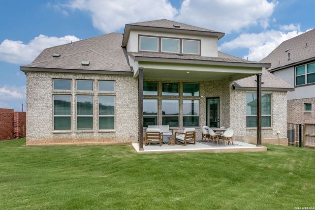 102 HUNTWICK DR, Boerne, TX 78006