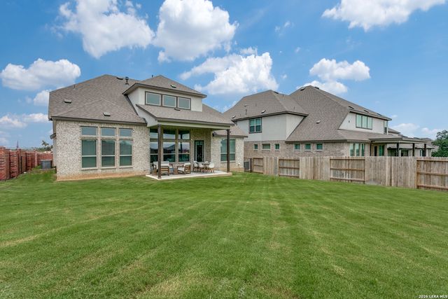 102 HUNTWICK DR, Boerne, TX 78006