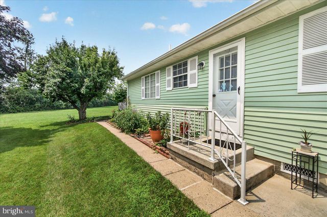 7057 CATALPA RD, Frederick, MD 21703