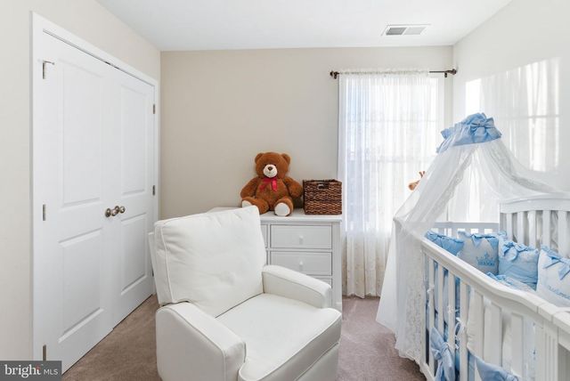 255 RECIFE CT, Martinsburg, WV 25403