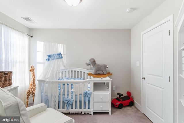 255 RECIFE CT, Martinsburg, WV 25403