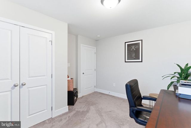 255 RECIFE CT, Martinsburg, WV 25403