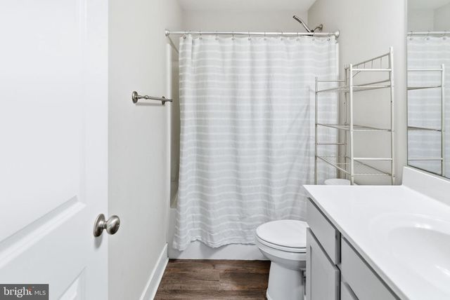 255 RECIFE CT, Martinsburg, WV 25403