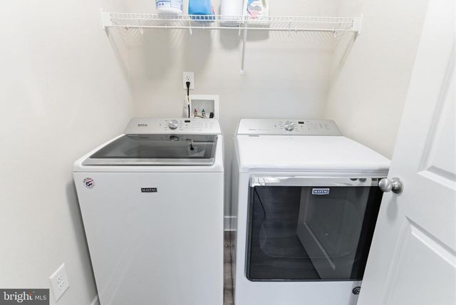 255 RECIFE CT, Martinsburg, WV 25403