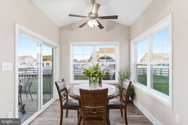 255 RECIFE CT, Martinsburg, WV 25403