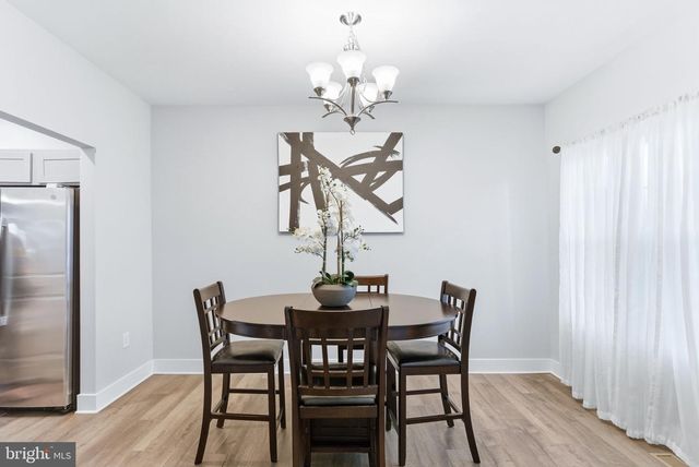 255 RECIFE CT, Martinsburg, WV 25403