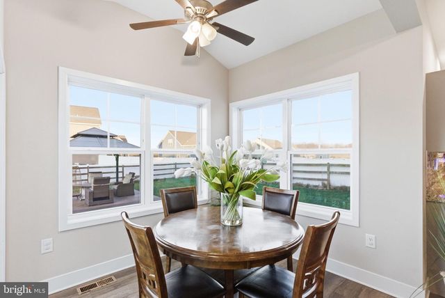 255 RECIFE CT, Martinsburg, WV 25403