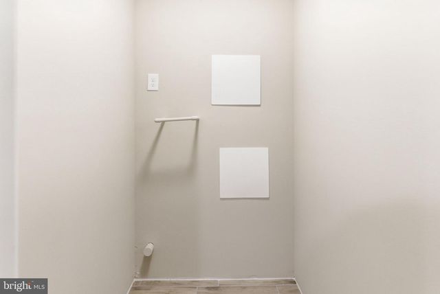 255 RECIFE CT, Martinsburg, WV 25403