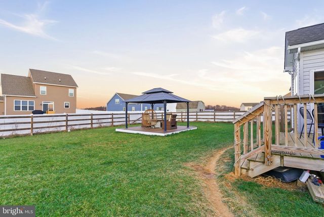 255 RECIFE CT, Martinsburg, WV 25403