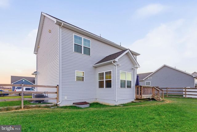 255 RECIFE CT, Martinsburg, WV 25403