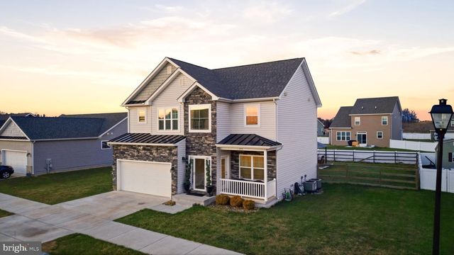 255 RECIFE CT, Martinsburg, WV 25403