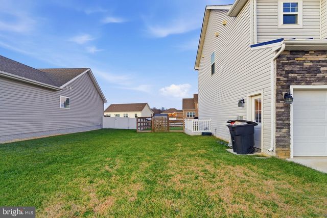 255 RECIFE CT, Martinsburg, WV 25403