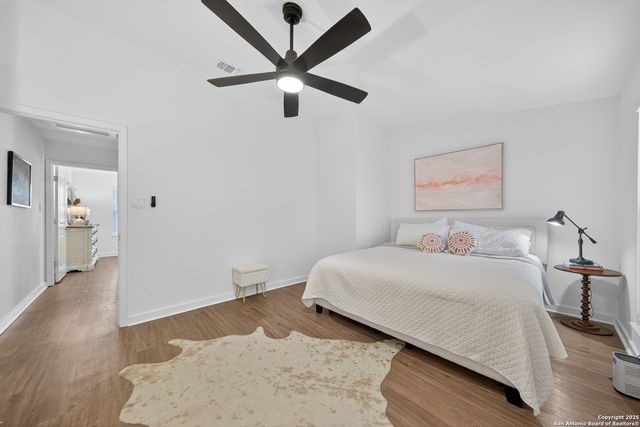 2718 Old Field Dr Apt 502, San Antonio, TX 78247