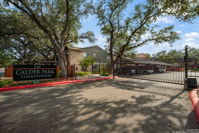 2718 Old Field Dr Apt 502, San Antonio, TX 78247