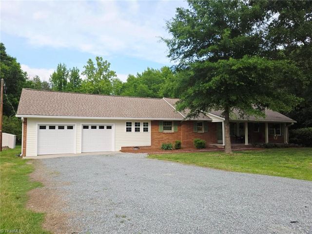 3669 W Greensboro Chapel Hill Road, Liberty, NC 27298