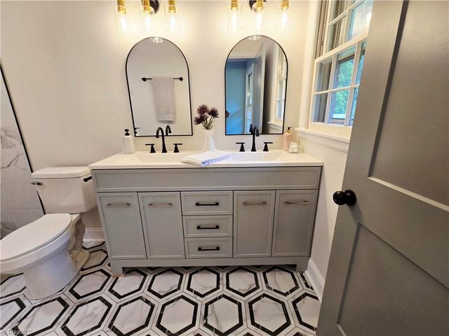 3669 W Greensboro Chapel Hill Road, Liberty, NC 27298