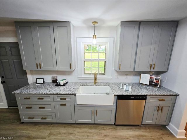 3669 W Greensboro Chapel Hill Road, Liberty, NC 27298