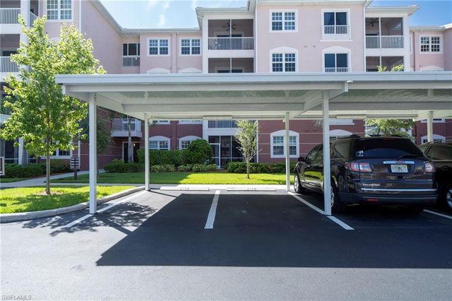 15901 Royal Pointe LN 405, Fort Myers, FL 33908
