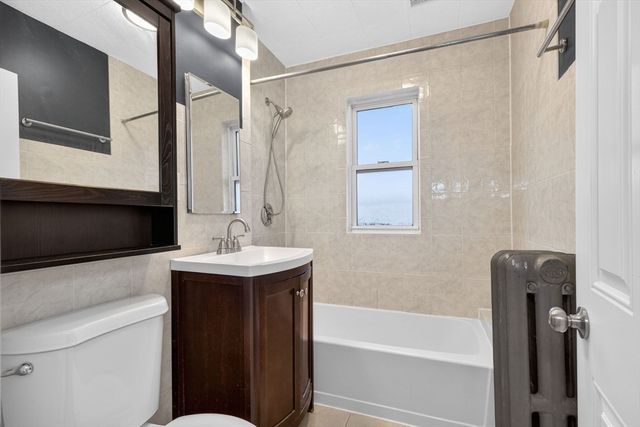 37-39 Bond Street 37, Somerville, MA 02145