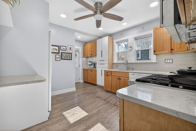 37-39 Bond Street 37, Somerville, MA 02145