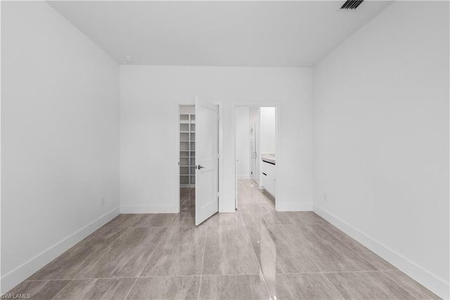 1142 Dutchess ST E, Lehigh Acres, FL 33974