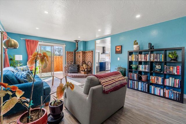 6112 Elk River Road, Elk River, CA 95503