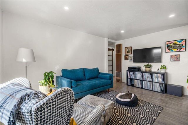 6112 Elk River Road, Elk River, CA 95503