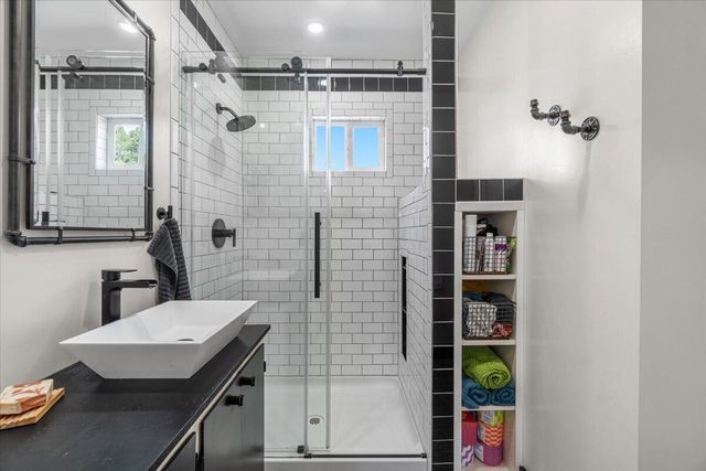 6112 Elk River Road, Elk River, CA 95503