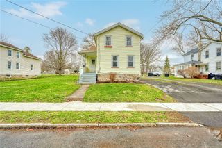 126 Phoenix Street, Canandaigua City, NY 14424