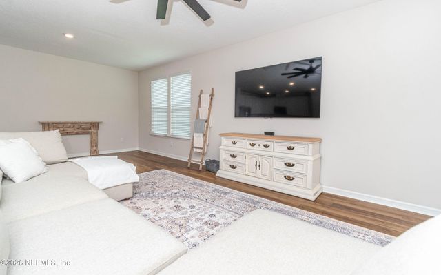 2329 GLADE Lane, Green Cove Springs, FL 32043