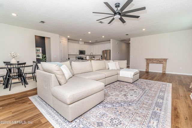 2329 GLADE Lane, Green Cove Springs, FL 32043