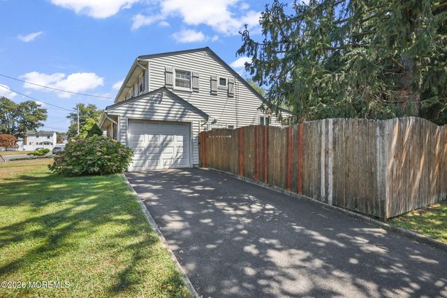 2 Hill Street, Hazlet, NJ 07730