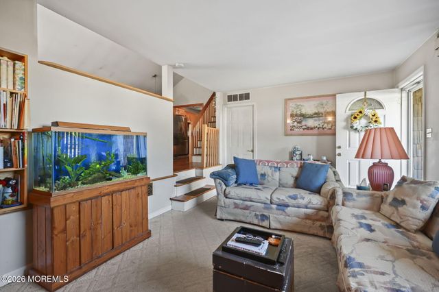 2 Hill Street, Hazlet, NJ 07730