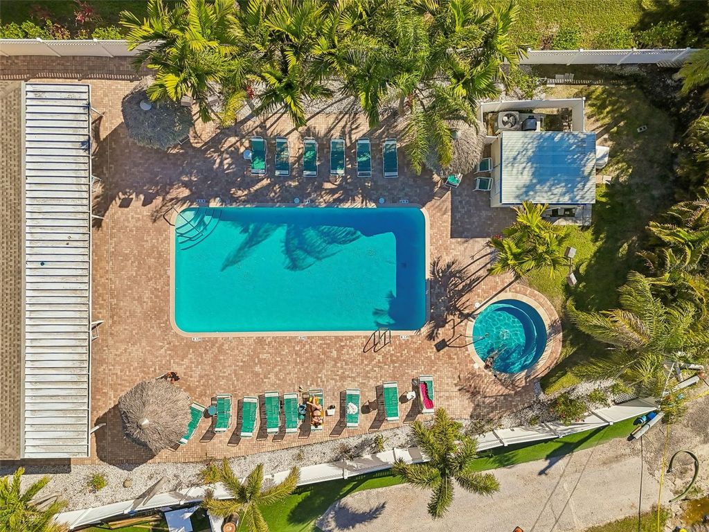 Image 53 of property listing at 900 COVE CAY DRIVE 5F, Clearwater, FL 33760