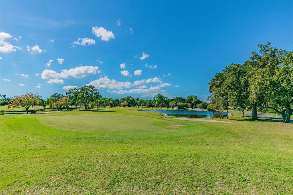 Image 85 of property listing at 900 COVE CAY DRIVE 5F, Clearwater, FL 33760